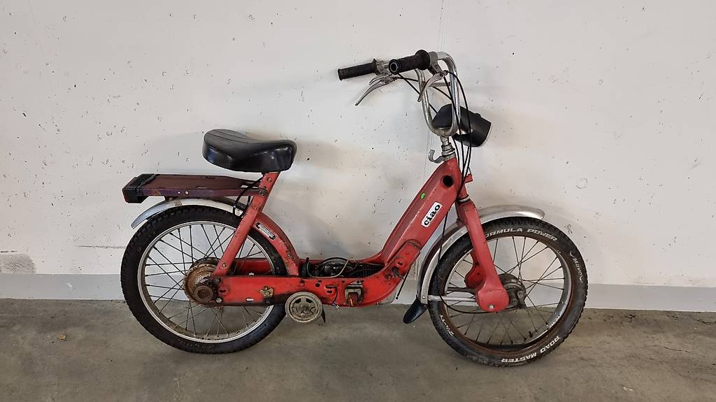 Piaggio Ciao Rot Mit Motor Im Kanton Z Rich Tutti Ch