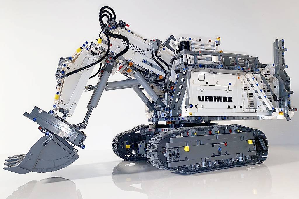 Lego Technic 42100 - Liebherr on sale Bagger Neu+OVP !!!