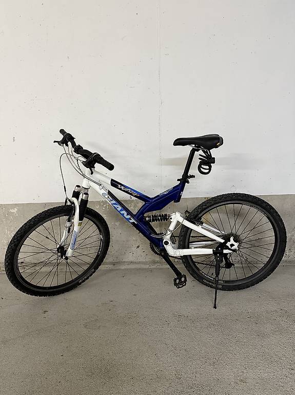 Giant Warp Mountainbike / Downhill / Fully im Kanton Thurgau