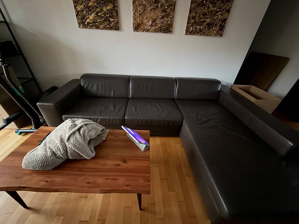 Braunes Ledersofa günstig abzugeben im Kanton Aargau