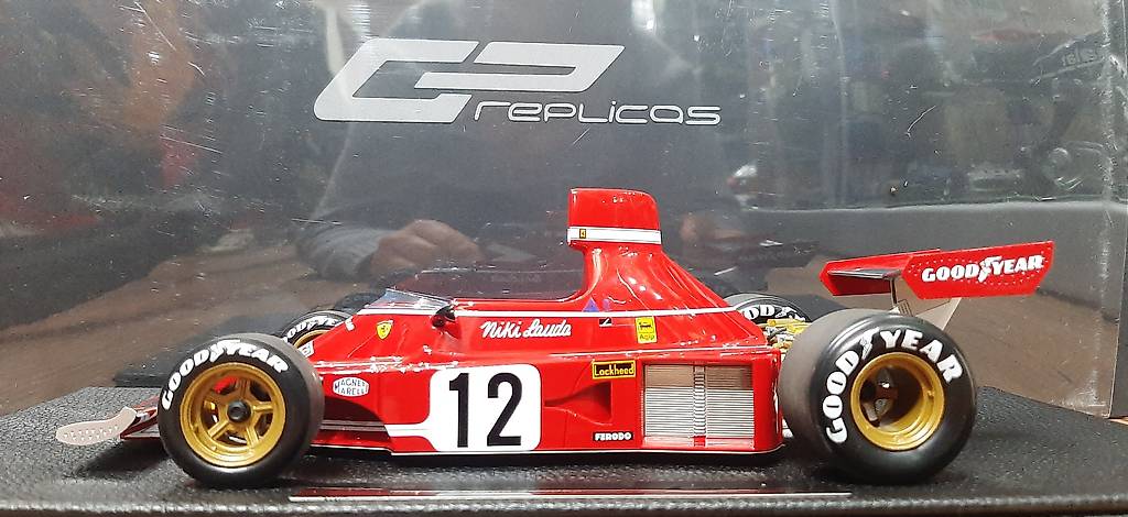 Ferrari 312B3 Niki Lauda F1 1974 GP Replicas 1:18 im Kanton St