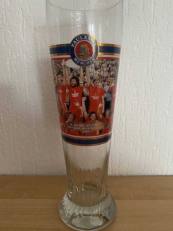 24 Paulaner FC Bayern München Glas Weizenbier Weissbier NEU im Kanton