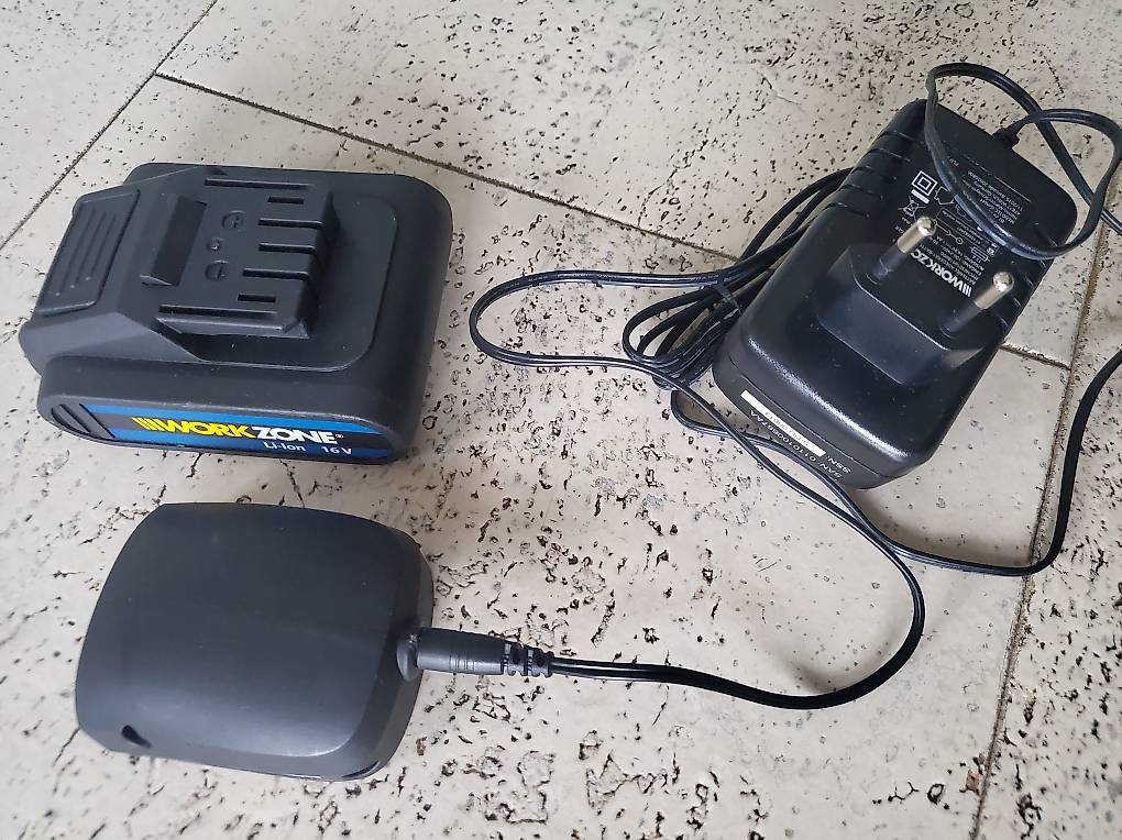 Snowtaros 21V Akku-Ladegerät Mit LED-Anzeige - Schnellladung Für Elektrische Kettensägen