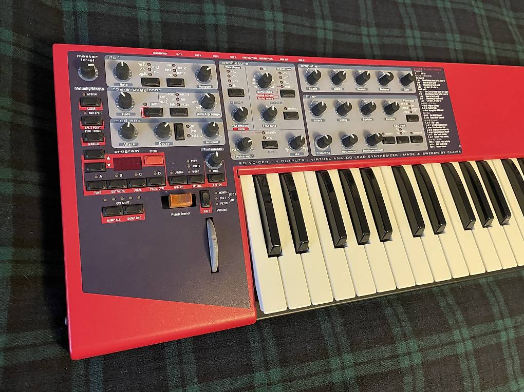 Clavia Nord Lead 2x im Kanton Thurgau - tutti.ch