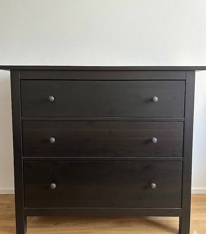 IKEA HEMNES 3-Drawer Chest Black-Brown im Kanton Basel-Stadt - tutti.ch IKEA HEMNES 3-Drawer Chest Black-Brown im Kanton Basel-Stadt - tutti.ch