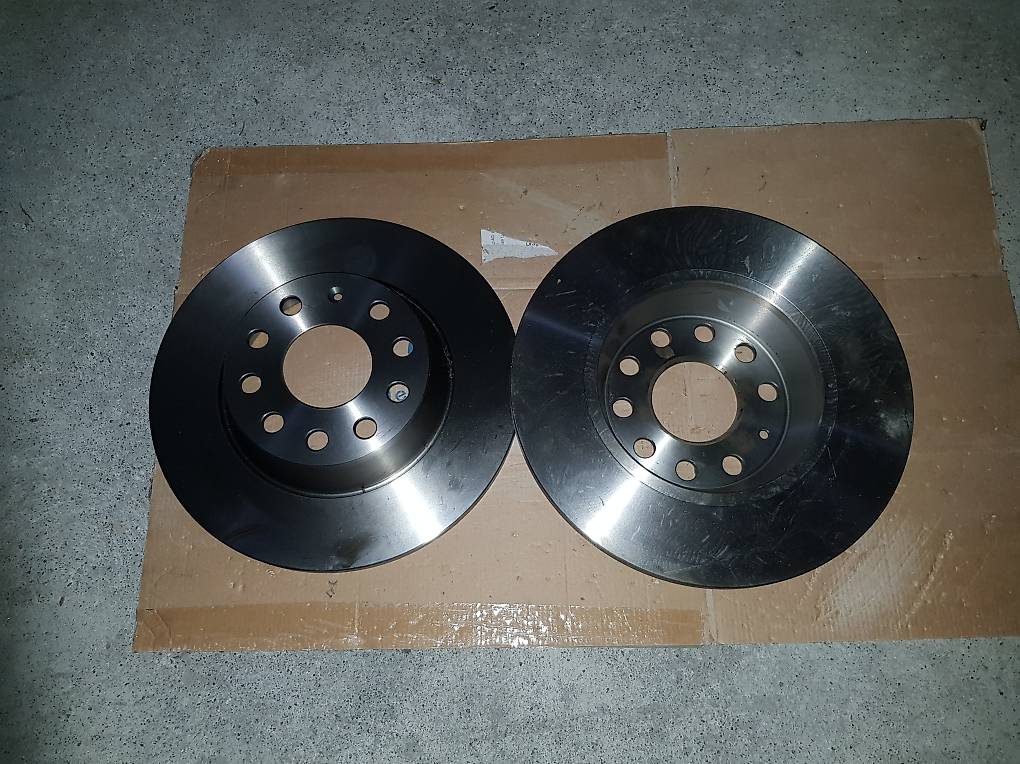 Bremsscheiben für VW Golf 5 im Kanton Aargau tutti.ch