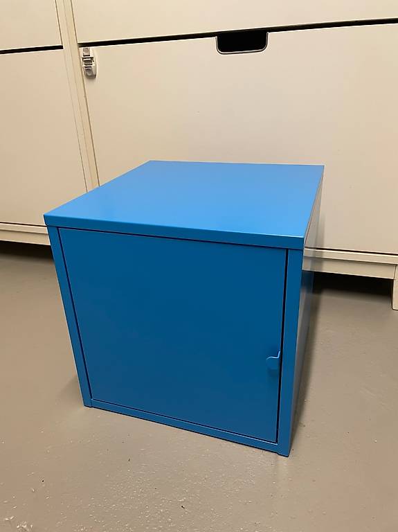 Metallschrank von ikea im Kanton Basel-Landschaft