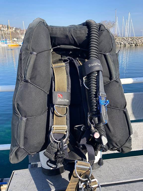 Dive Rite Rec Wing Jacket/Gilet de plongée im Kanton Neuenburg tutti.ch