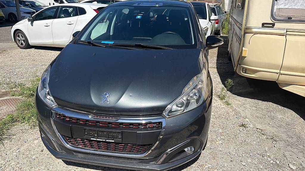Peugeot 208 GT Line Automatica — slika 6