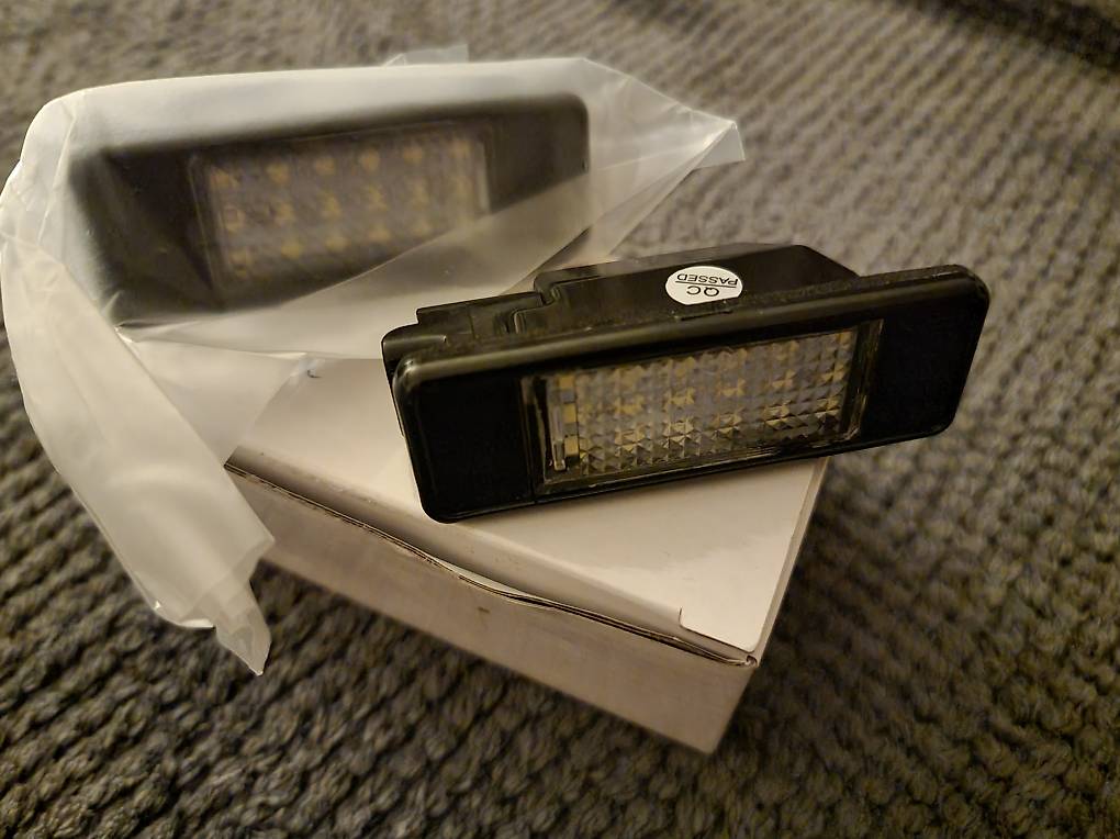 LED Kennzeichen Beleuchtung im Originalkarton im Kanton Luzern - tutti.ch