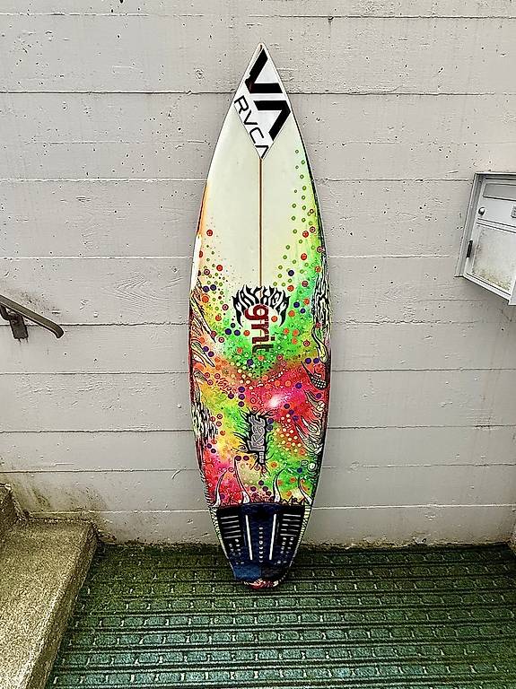 Surfboard Al Merrick Neu Weirdo Ripper Customized 5-11 im Kanton