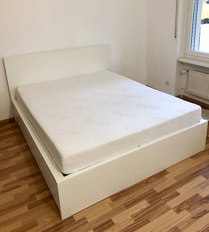 Bett 160x200 Weiss