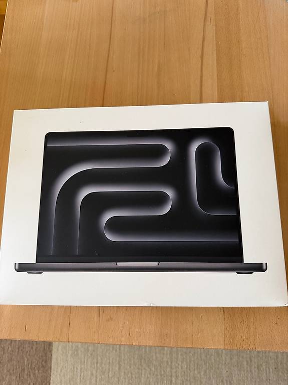 Apple MacBook Pro 14'' 1 To SSD 24Go M5 PRO CPU 2026