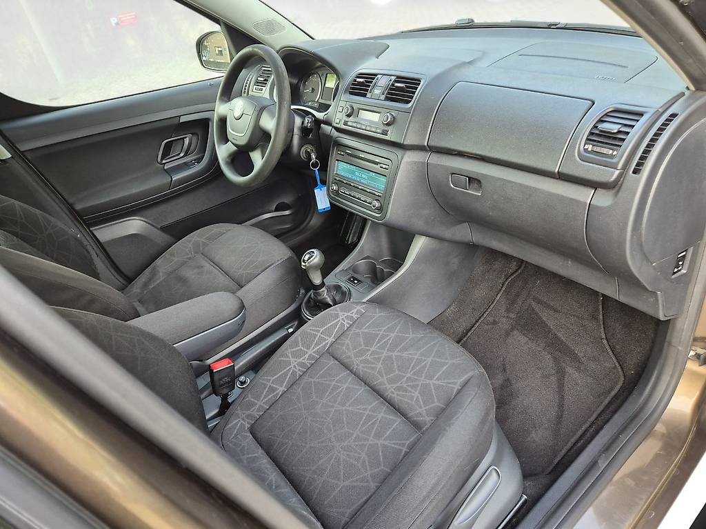 SKODA Roomster 1.2 TSI Style — slika 14