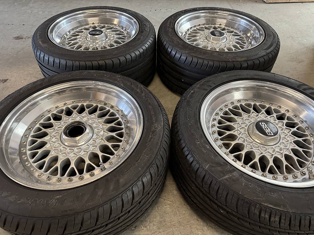 Neue BBS RS 700, 8,5x18 ET22, LK top 5x120, Ausstellungsstück