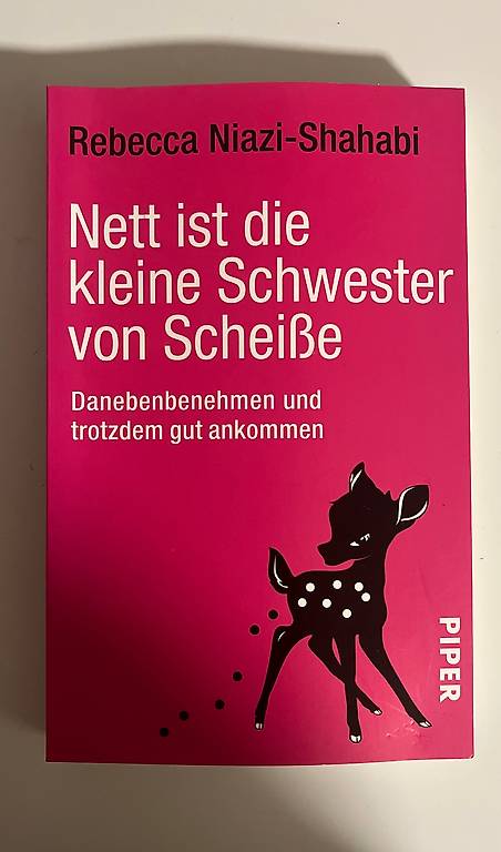 Nett Ist Die Kleine Schwester Von