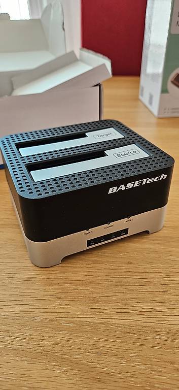 Basetech SATA Dual Hard Disk Cloner im Kanton St. Gallen - tutti.ch