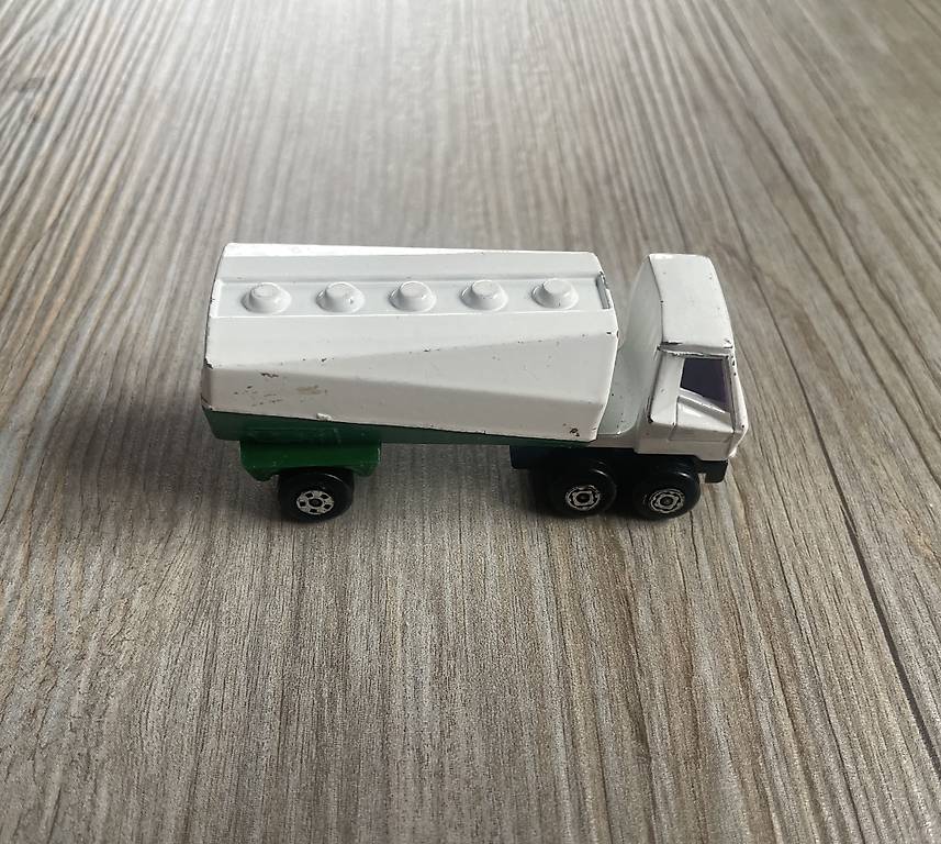 A94 1:60 3 INCH MATCHBOX LESNEY TWO PACKS TP-14 MILITARY