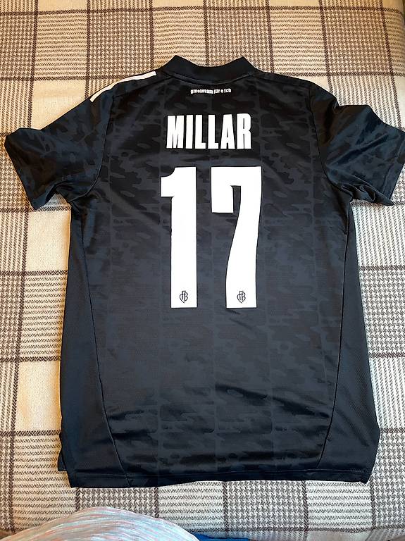 FC Basel Trikot Saison 2021 Grösse L MILLAR Drittes Trikot,