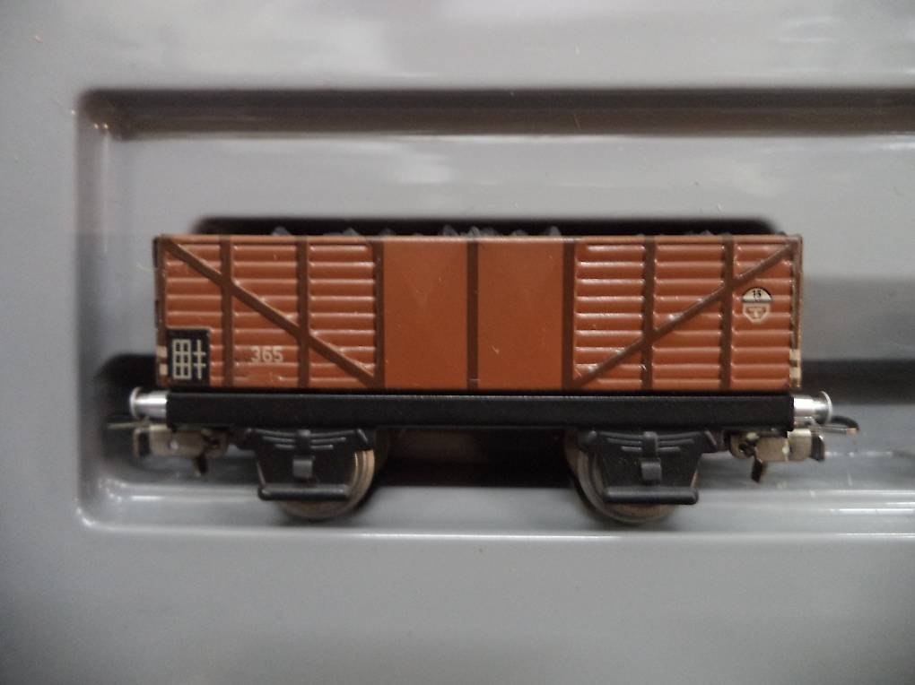 Coffret Märklin HO 50 Jahre Numéro 050 - Locos Vapeur Et électrique Avec Certificat, NEUF