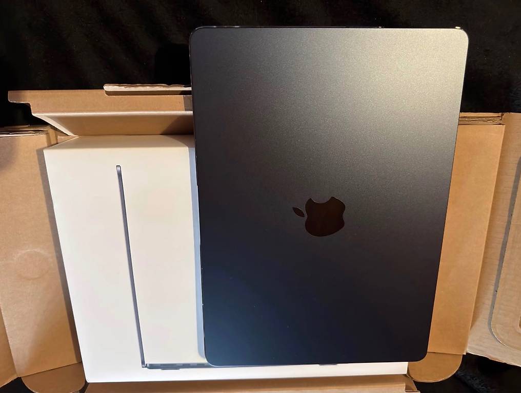 Apple MacBook Air m3 2024 256gb midnight blue