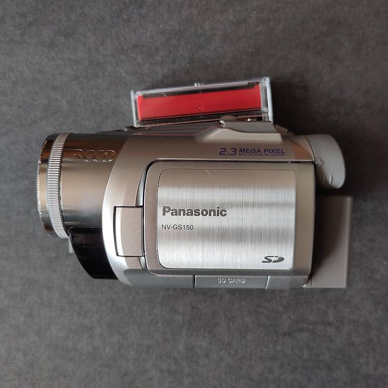 Panasonic MiniDV camcorder 3CCD NV-GS150