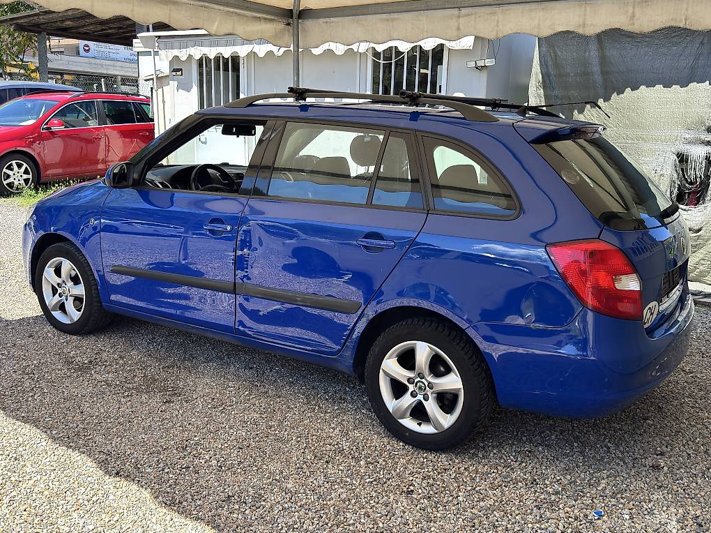 Skoda Fabia 1.6i (AUTOMATICA - PER EXPORT) — slika 3