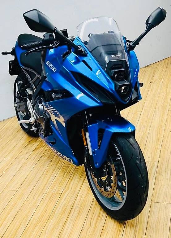 SUZUKI GSX 8 R (35kW) im Kanton Zürich - tutti.ch
