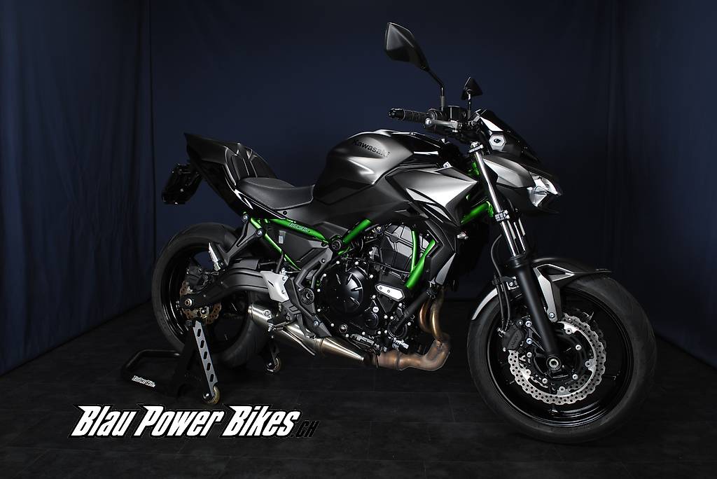 KAWASAKI Z 900 RS MY23 Cantone Berna - tutti.ch