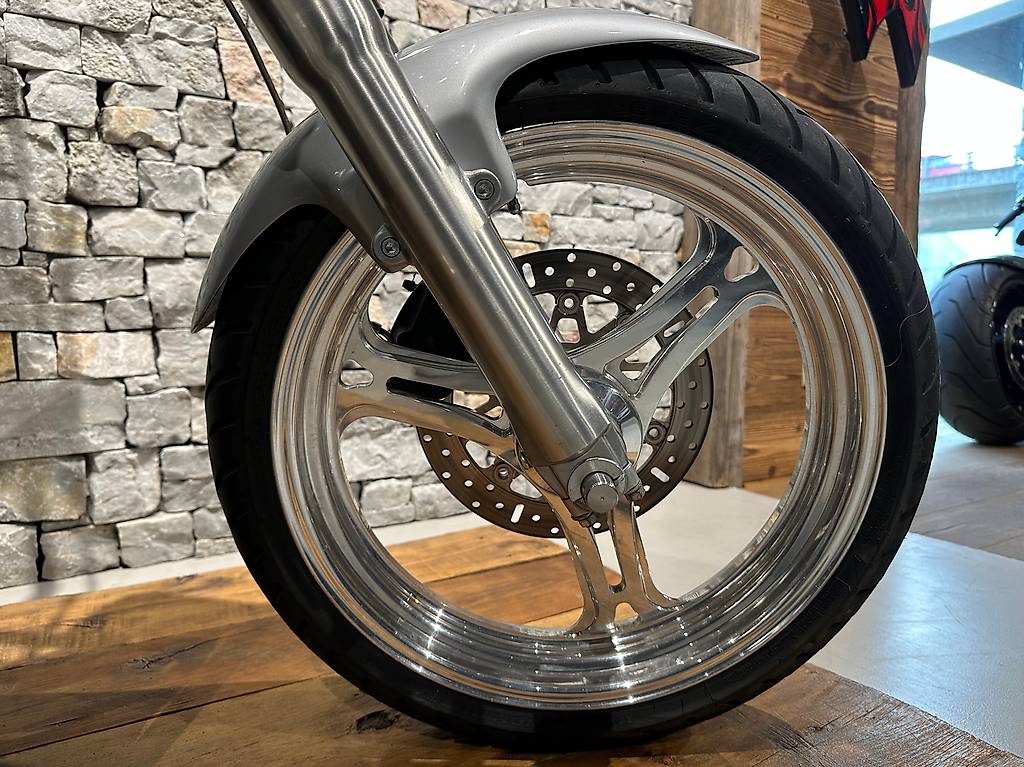 Flstf Injection HARLEY-DAVIDSON FLSTF Fat Boy im Kanton Wallis - tutti.ch