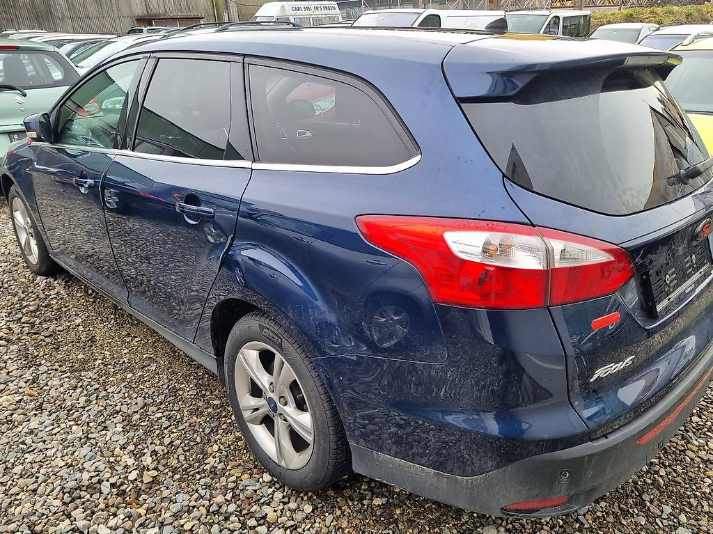 FORD Focus 1.6 SCTi Carving — slika 5