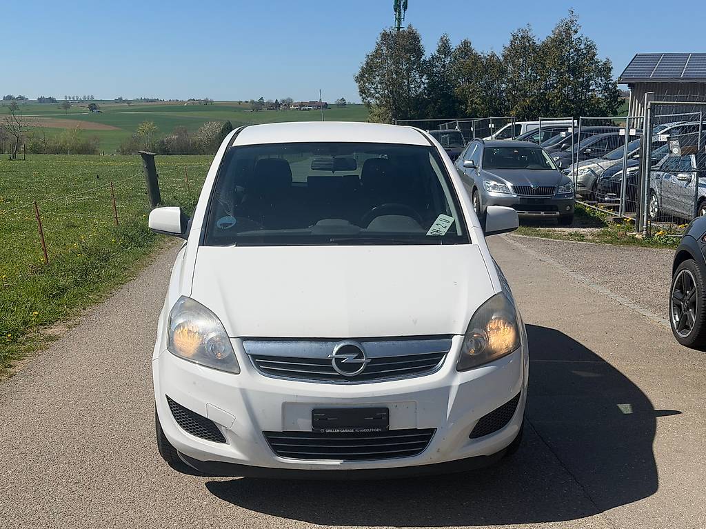 OPEL Zafira 1.8i 16V Anniversary Edition — slika 2