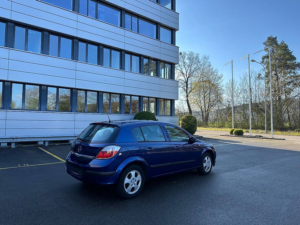 OPEL Astra 1.8i 16V — slika 4