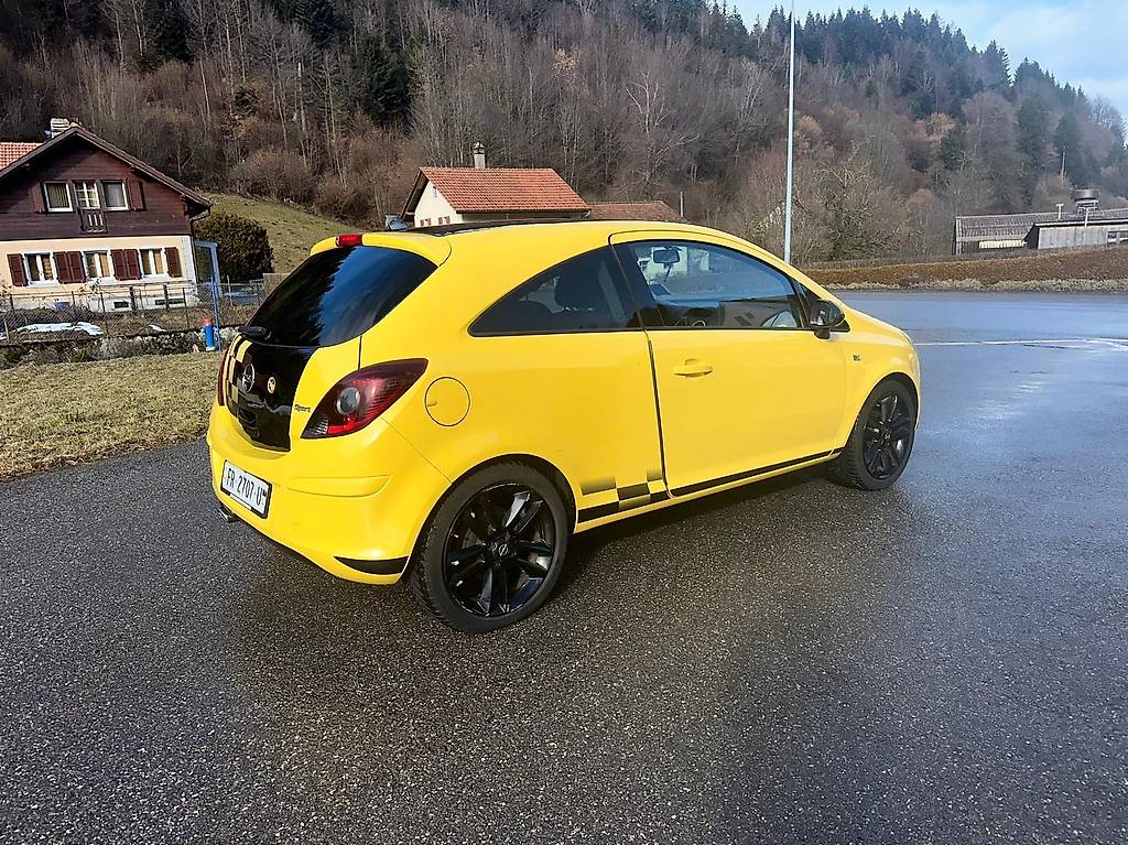 OPEL Corsa 1.4 TP Sport — slika 4