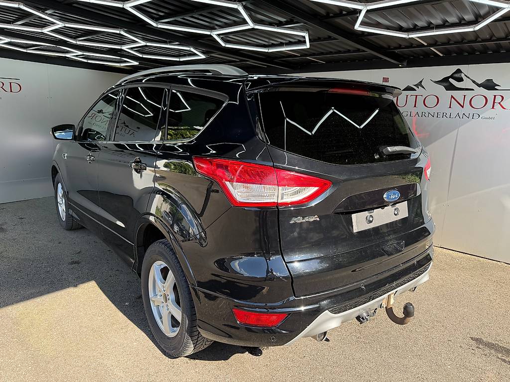 FORD Kuga 2.0 TDCi Titanium S 4WD PowerShift — slika 4