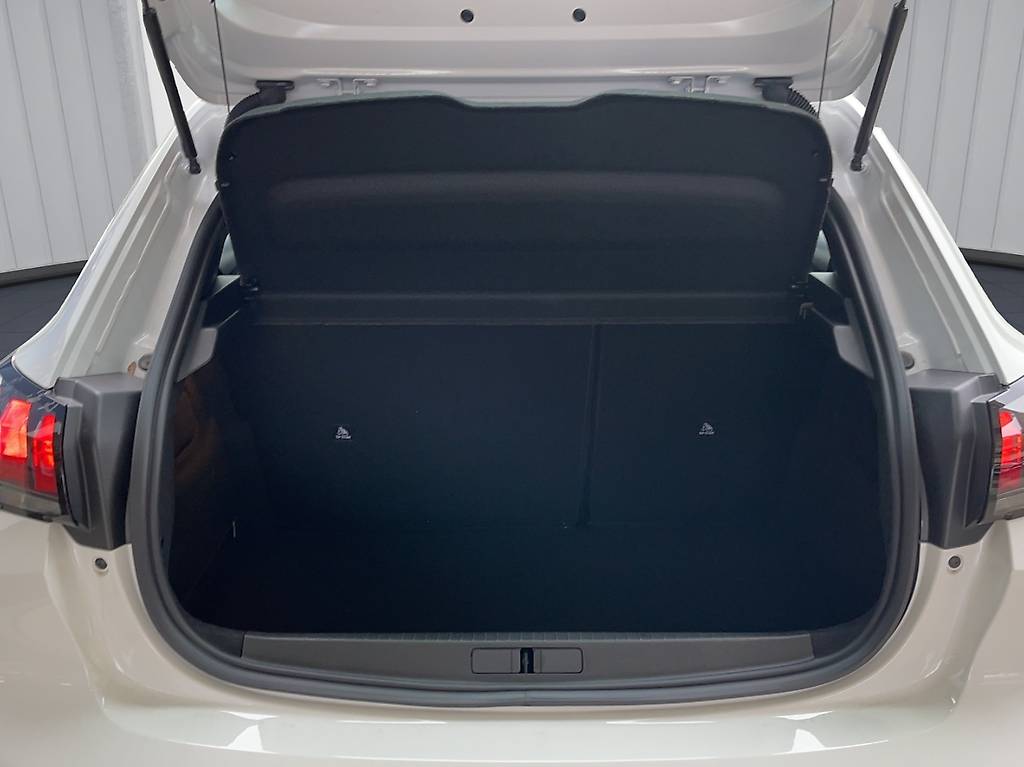 PEUGEOT 208 1.2 PureT Active Pack EAT8 — slika 5