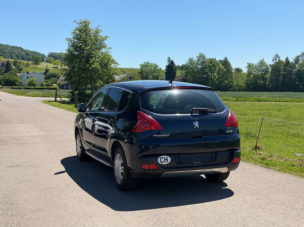 PEUGEOT 3008 1.6 16V T Sport Pack — slika 5