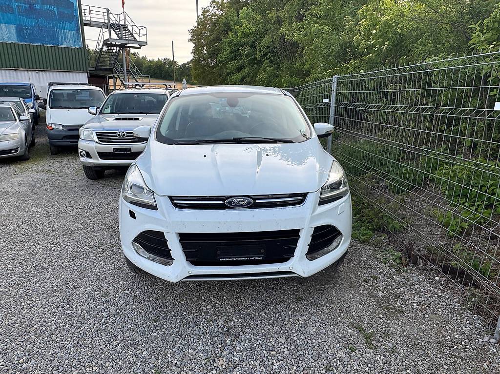 FORD Kuga 2.0 TDCi Carving 4WD PowerShift — slika 2