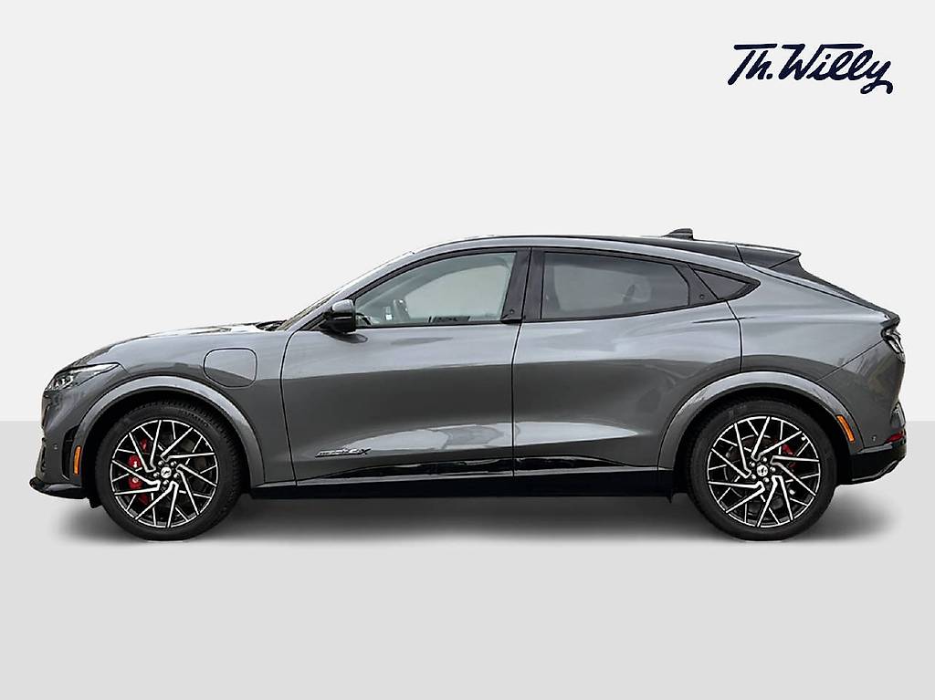 FORD Mustang Mach-E GT AWD — slika 2