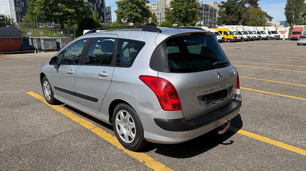 PEUGEOT 308 SW 1.6 HDI — slika 2