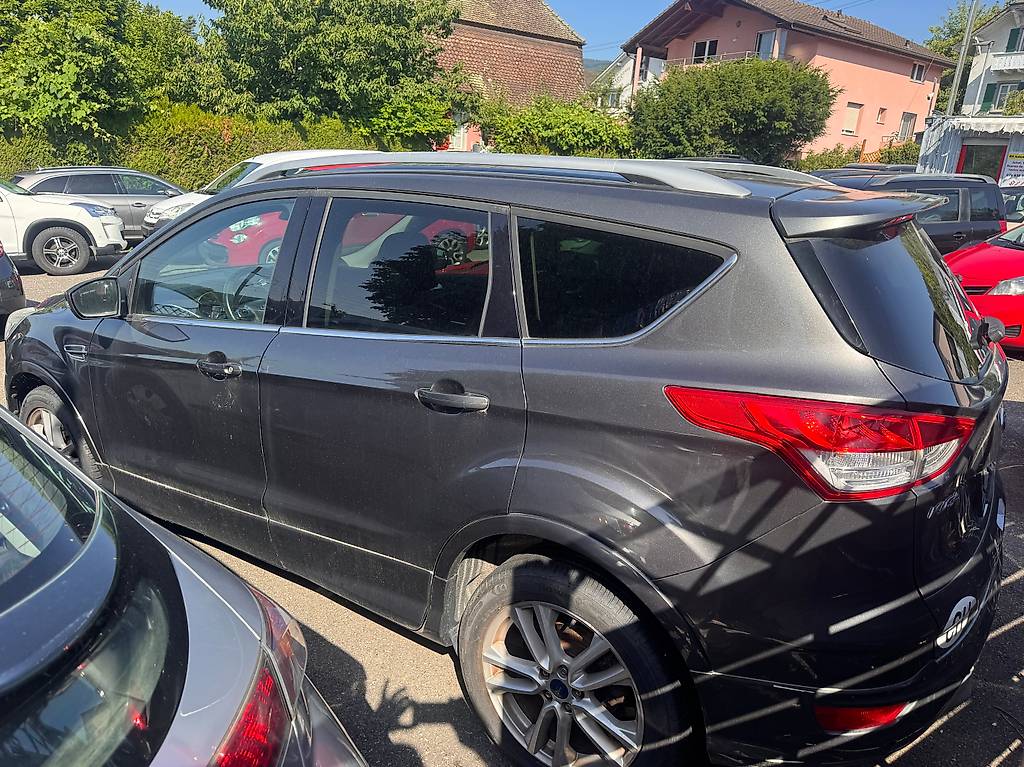 FORD Kuga 1.5 SCTi Titanium S 4WD Automatic — slika 5