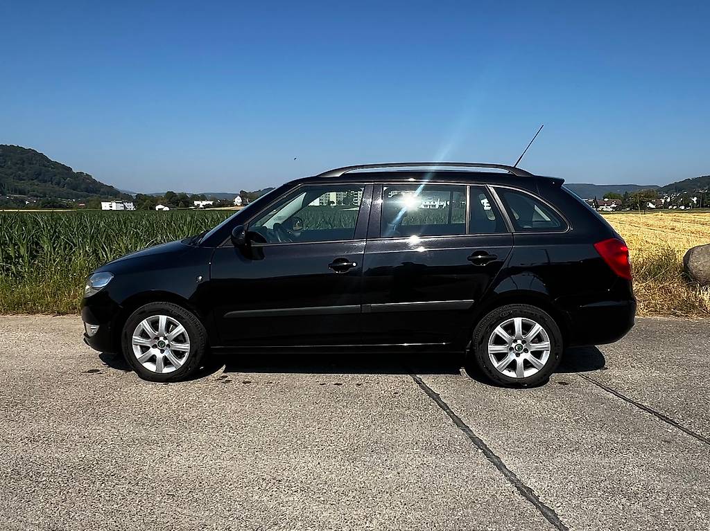 SKODA Fabia 1.2 TSI Ambiente — slika 2
