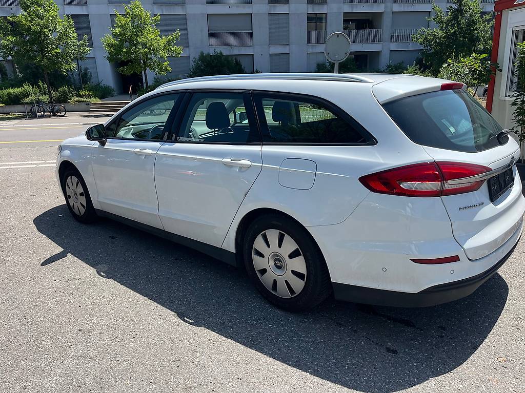 FORD Mondeo 2.0 TDCi ST-Line Automatik — slika 3