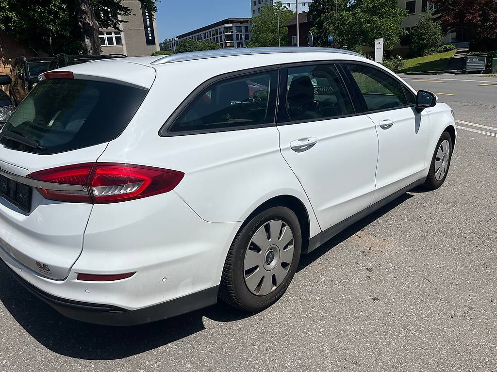 FORD Mondeo 2.0 TDCi ST-Line Automatik — slika 5