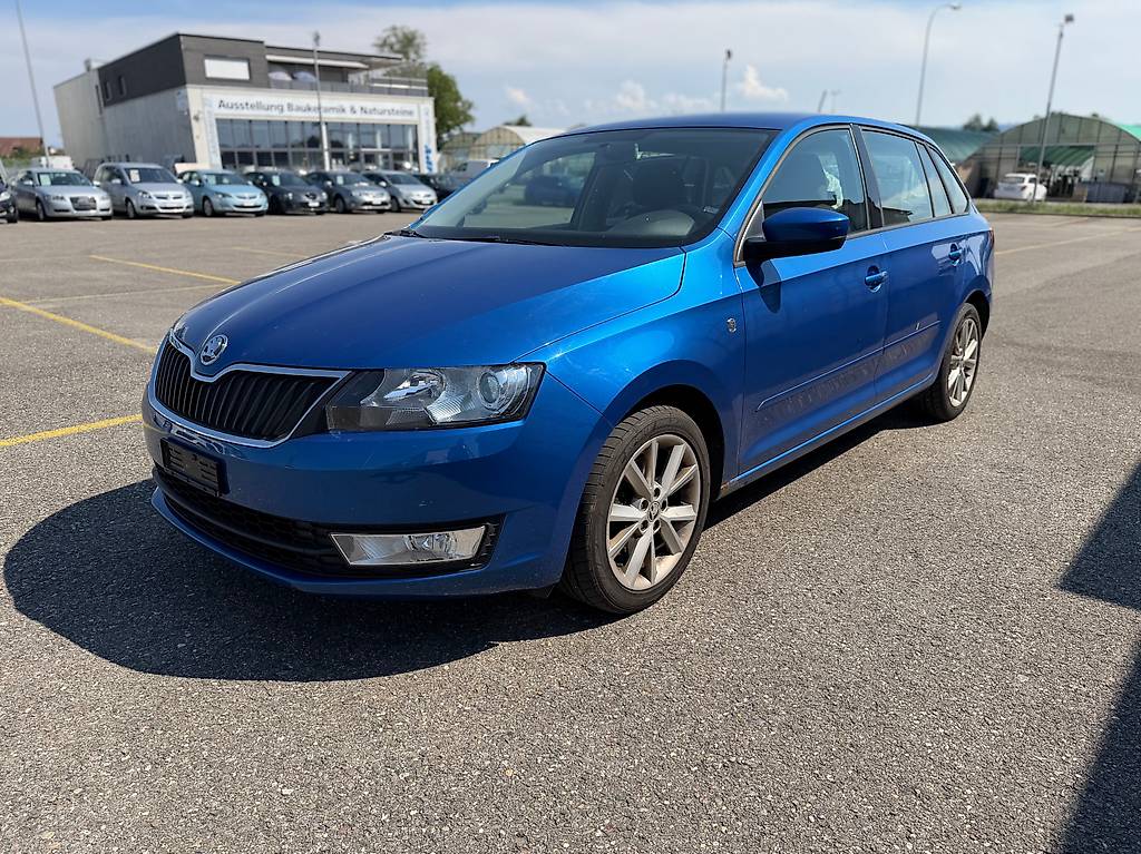 SKODA Rapid Spaceback 1.4 TSI Ambition DSG — slika 2