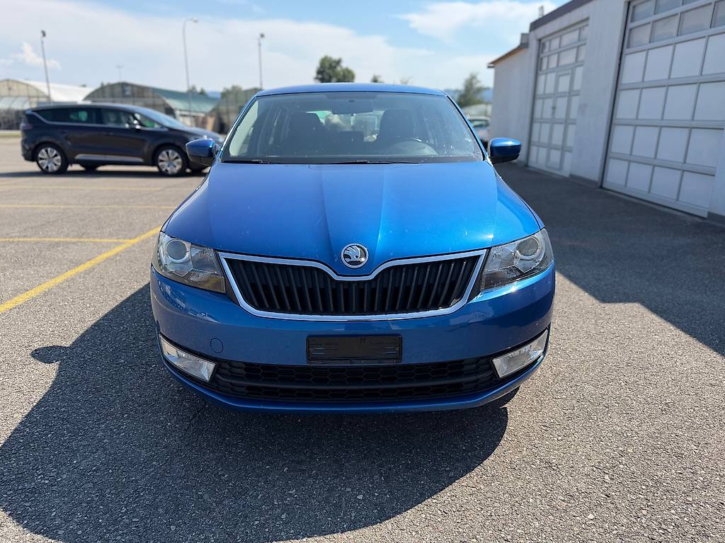 SKODA Rapid Spaceback 1.4 TSI Ambition DSG — slika 3