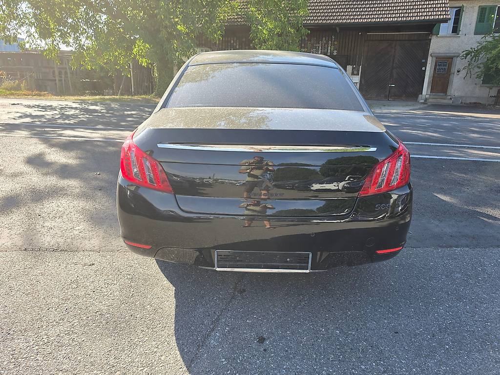 PEUGEOT 508 2.0 HDI Hybrid4 Allure EGS6 — slika 4