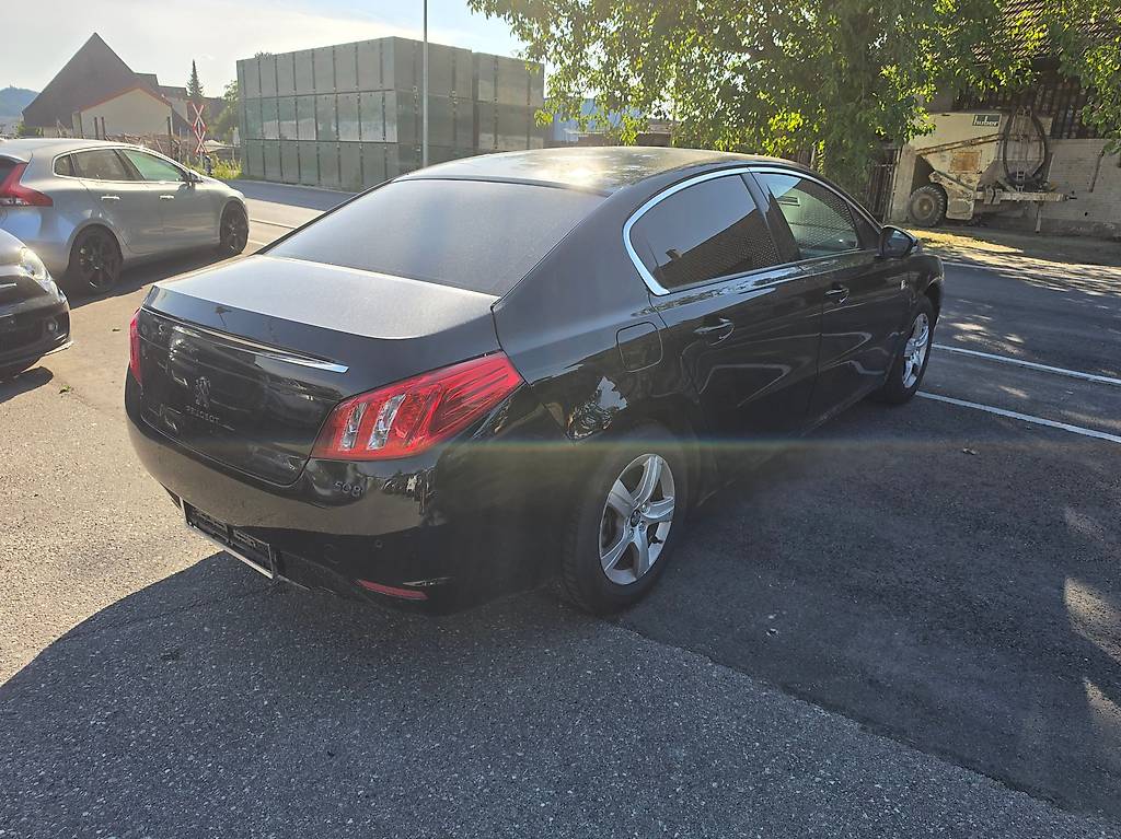 PEUGEOT 508 2.0 HDI Hybrid4 Allure EGS6 — slika 5