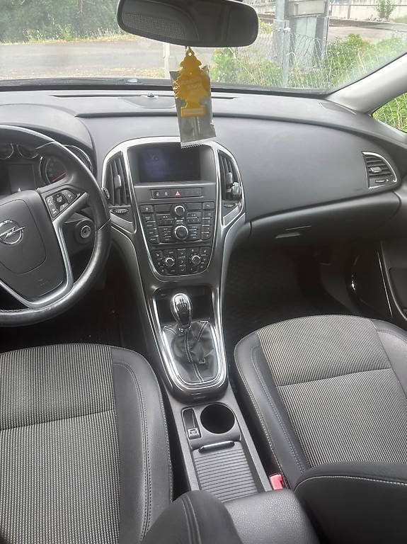OPEL Astra 2.0 CDTi Sport — slika 3