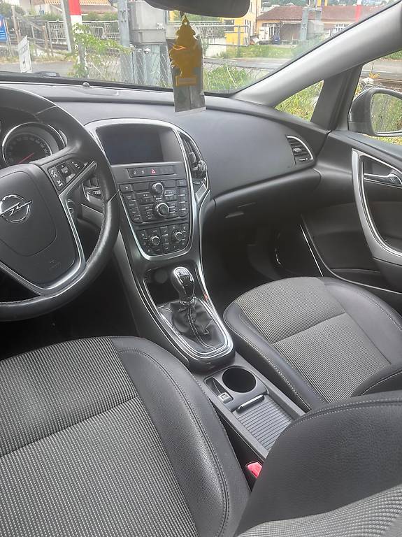 OPEL Astra 2.0 CDTi Sport — slika 4
